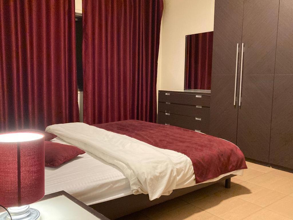 Uptown Hotel Apartment Амман Екстер'єр фото