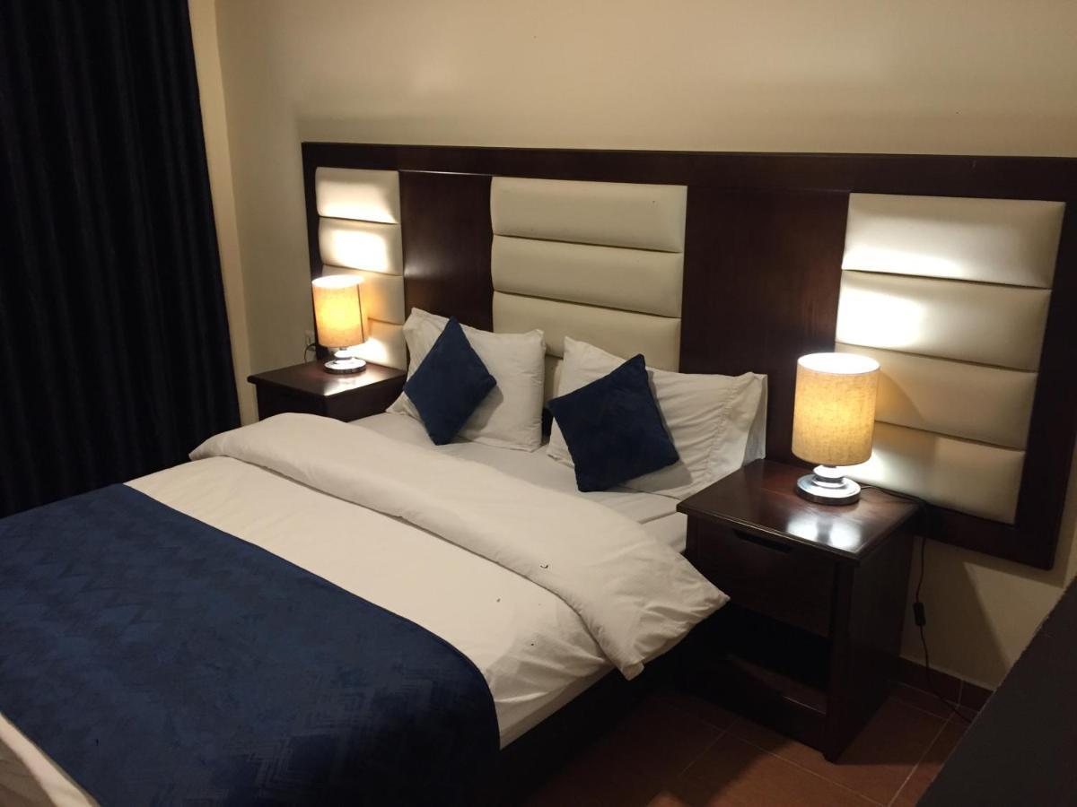 Uptown Hotel Apartment Амман Екстер'єр фото